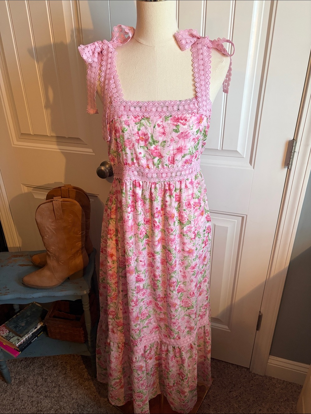 Pink Floral Crochet-Trim Tie-Shoulder Maxi Dress